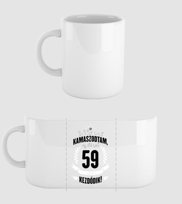  minta fehér pólón