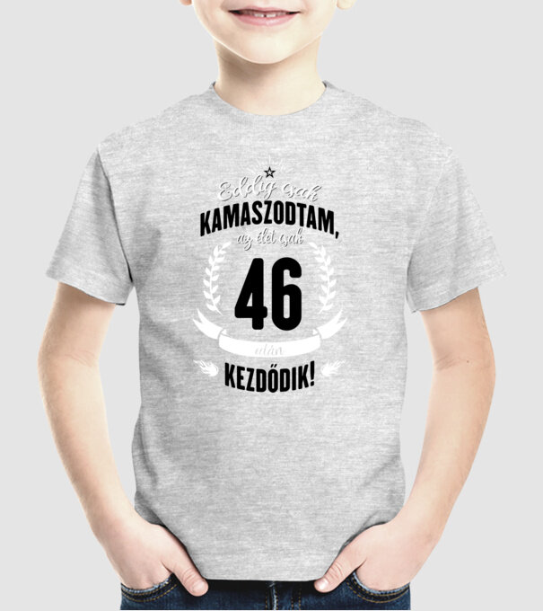  minta szürke pólón