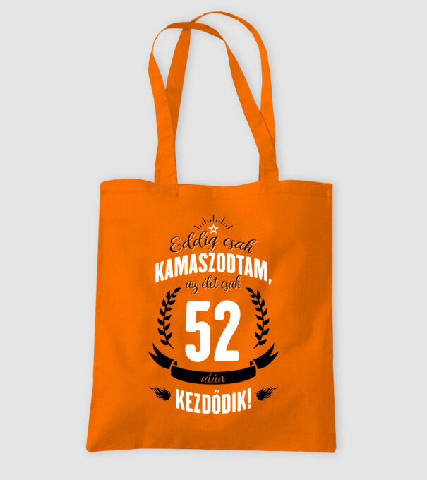  minta narancssárga pólón