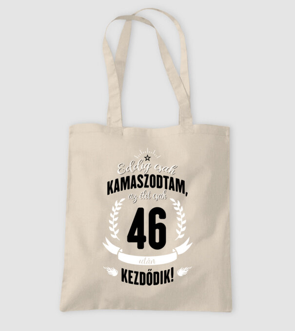  minta homokszín pólón