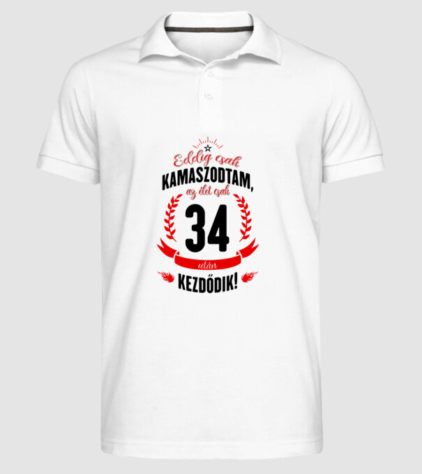  minta fehér pólón
