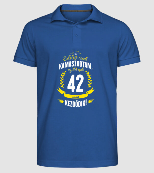  minta királykék pólón